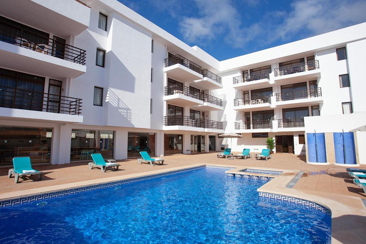 Apartamentos Don Quijote Cala Ratjada  Eksteriør bilde