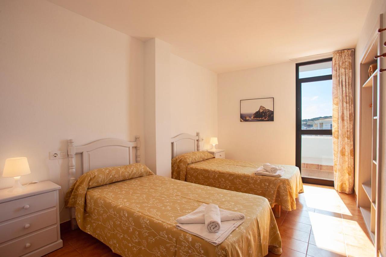 Apartamentos Don Quijote Cala Ratjada  Eksteriør bilde